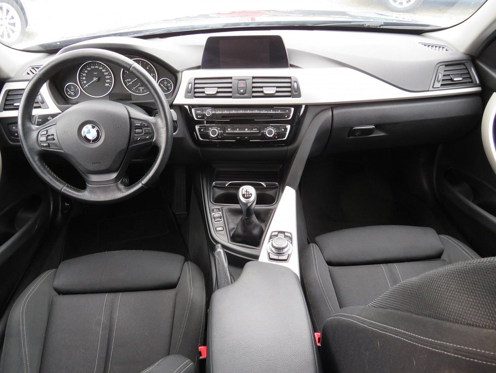 BMW Řada 3 2.0d  320d