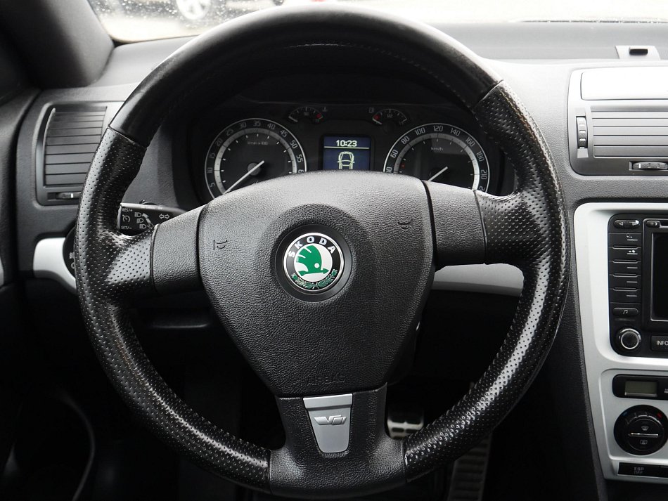 Škoda Octavia 2.0TFSi RS