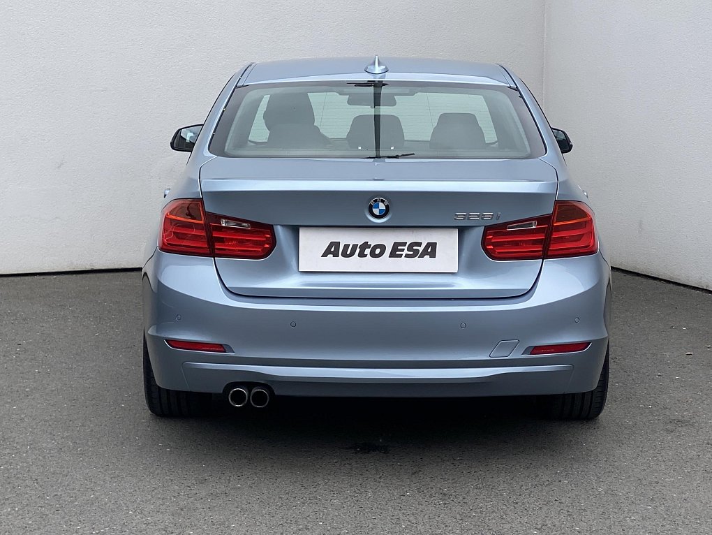 BMW Řada 3 2.0 i  328i