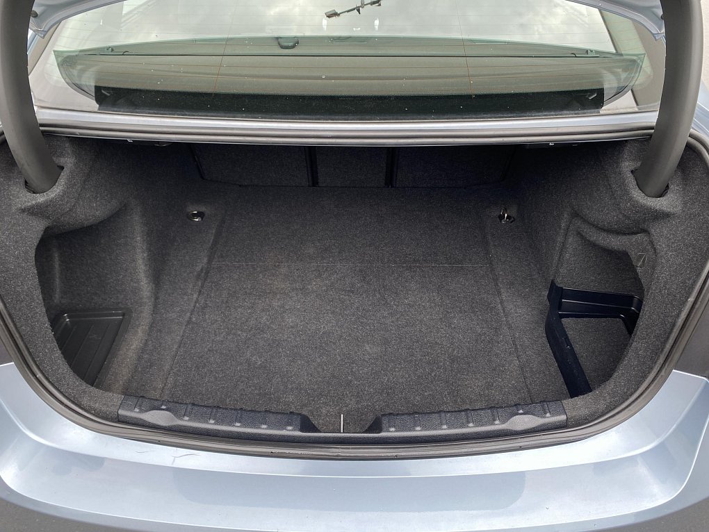 BMW Řada 3 2.0 i  328i