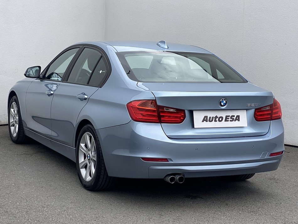 BMW Řada 3 2.0 i  328i