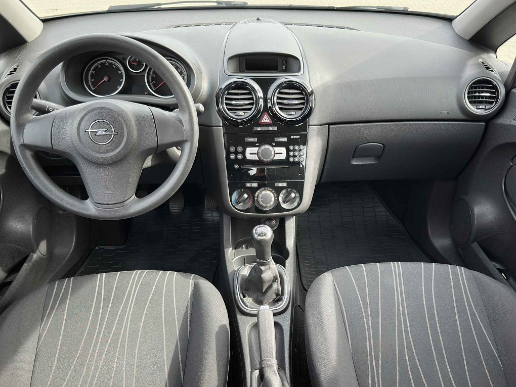 Opel Corsa 1.2 16V 