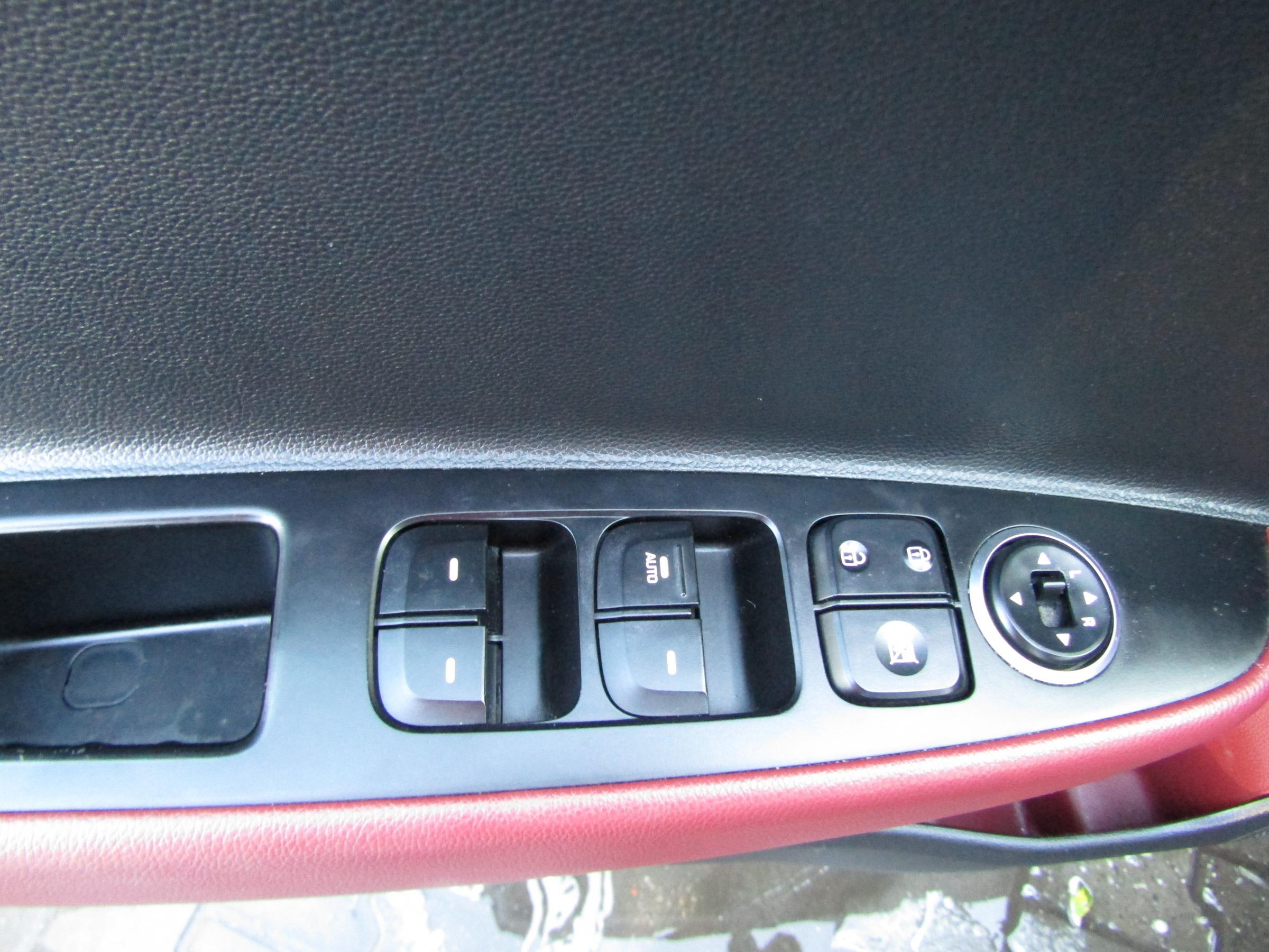 Hyundai i10, 2014 - pohled č. 11