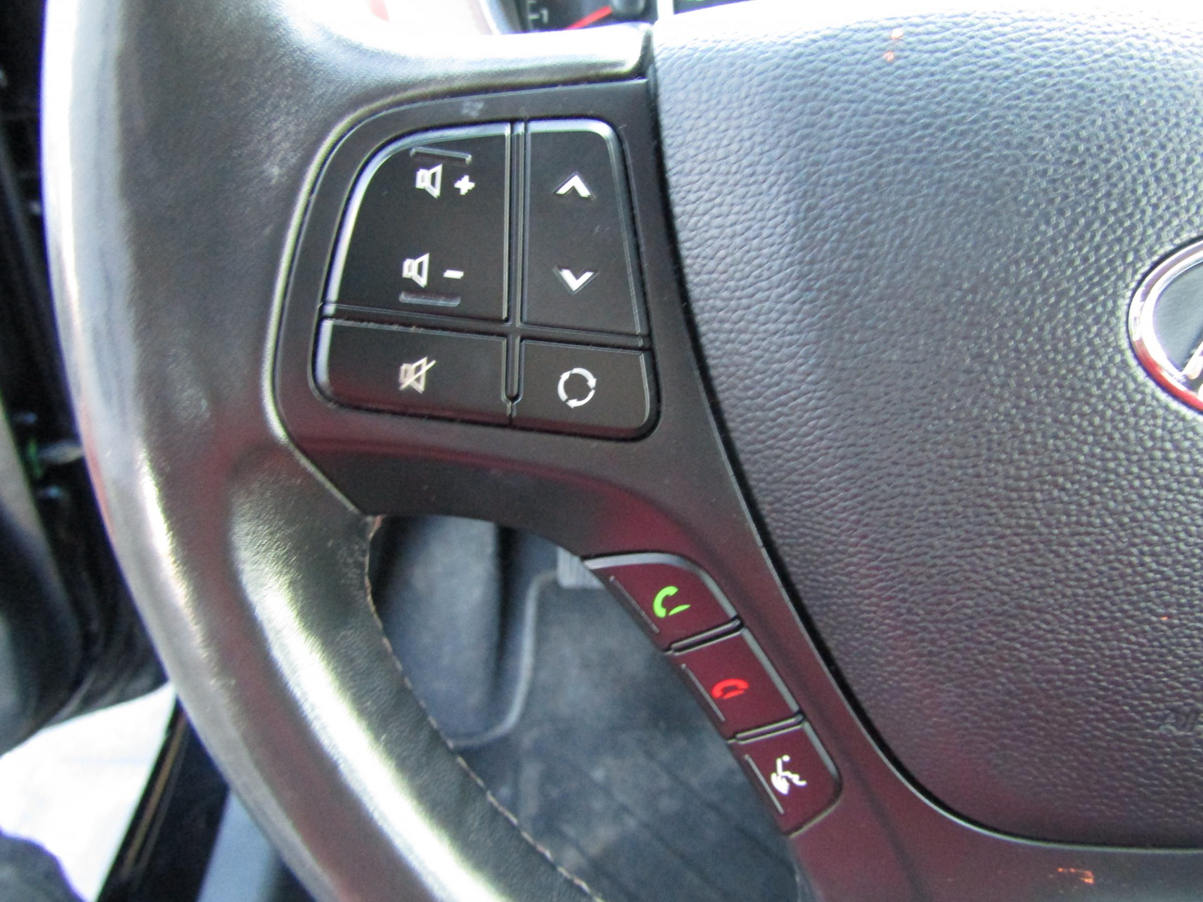 Hyundai i10, 2014 - pohled č. 13