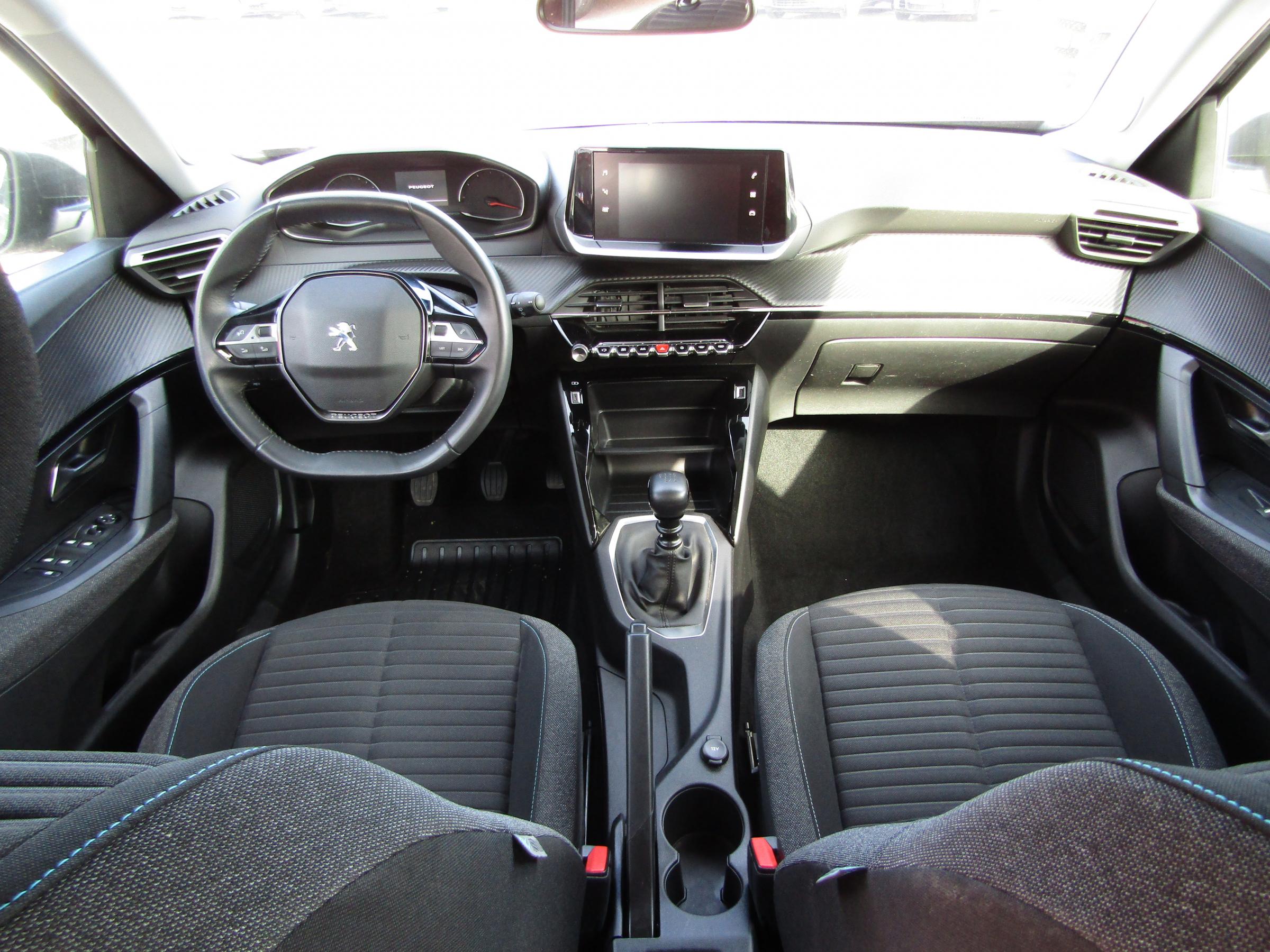 Peugeot 2008, 2021 - pohled č. 8