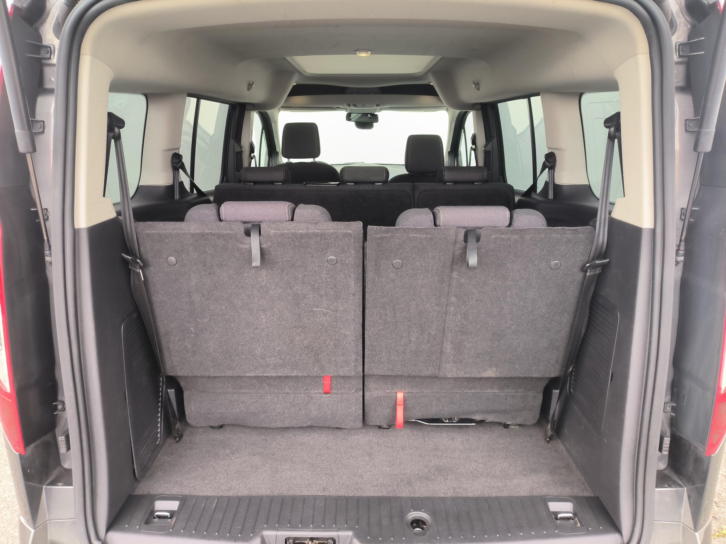 Ford Tourneo Connect, 2015 - pohled č. 7