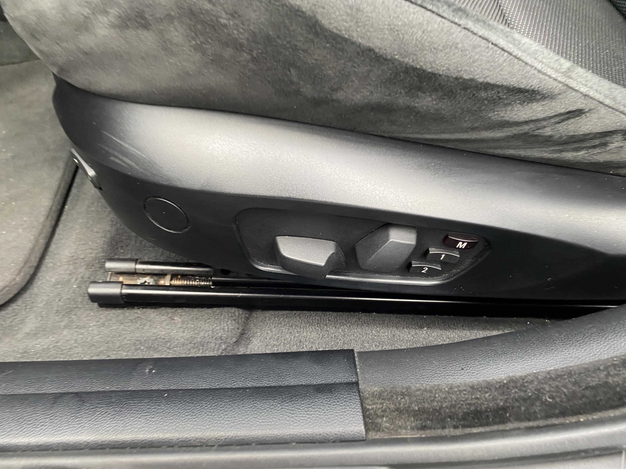 BMW Řada 3, 2008 - pohled č. 14