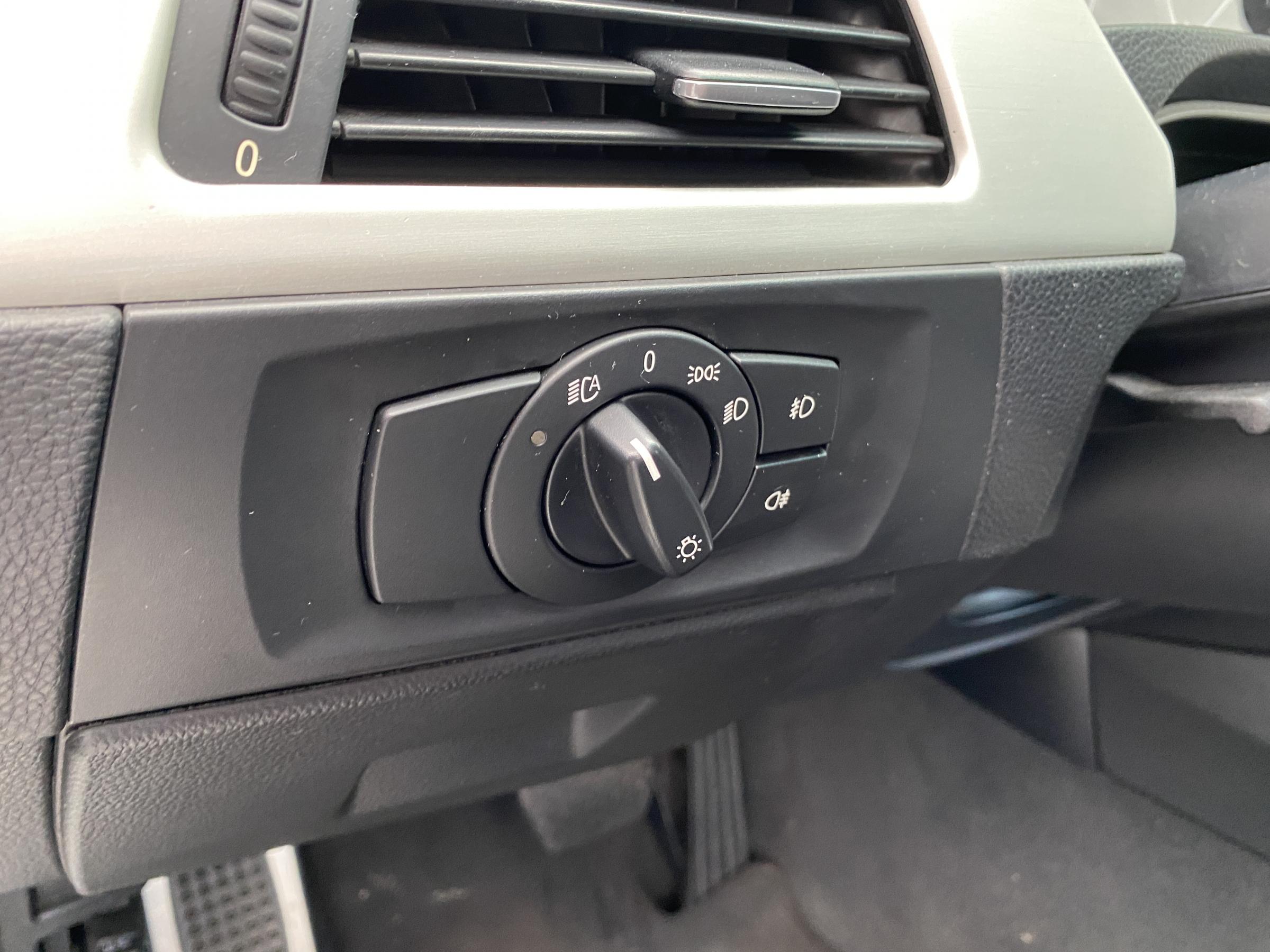 BMW Řada 3, 2008 - pohled č. 15