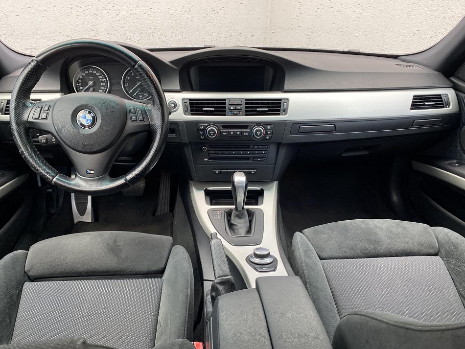 BMW Řada 3 3.0 i  335XD