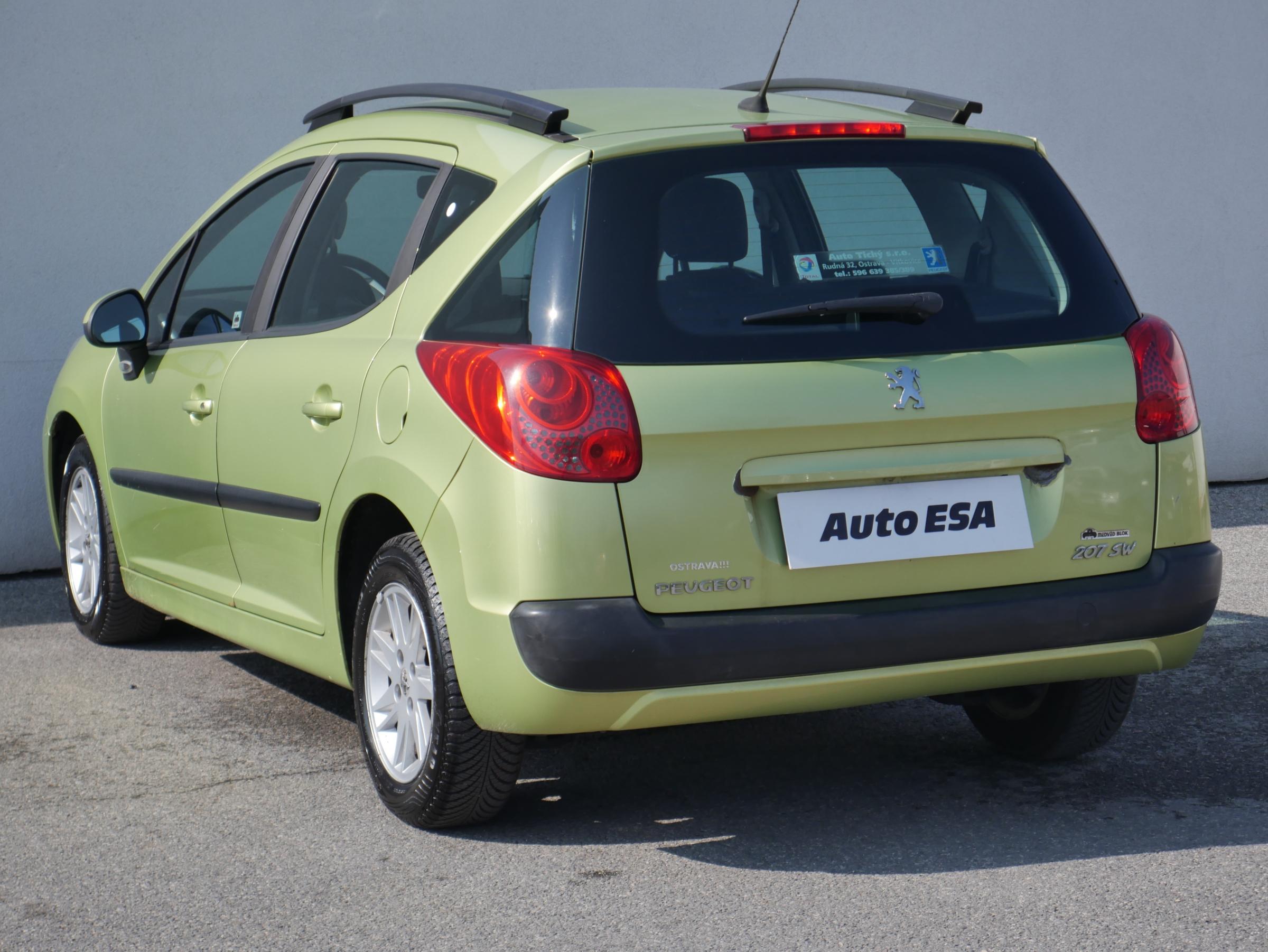 Peugeot 207, 2008 - pohled č. 6