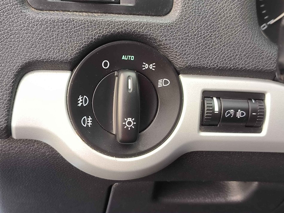 Škoda Octavia II 1.4 TSI Ambition