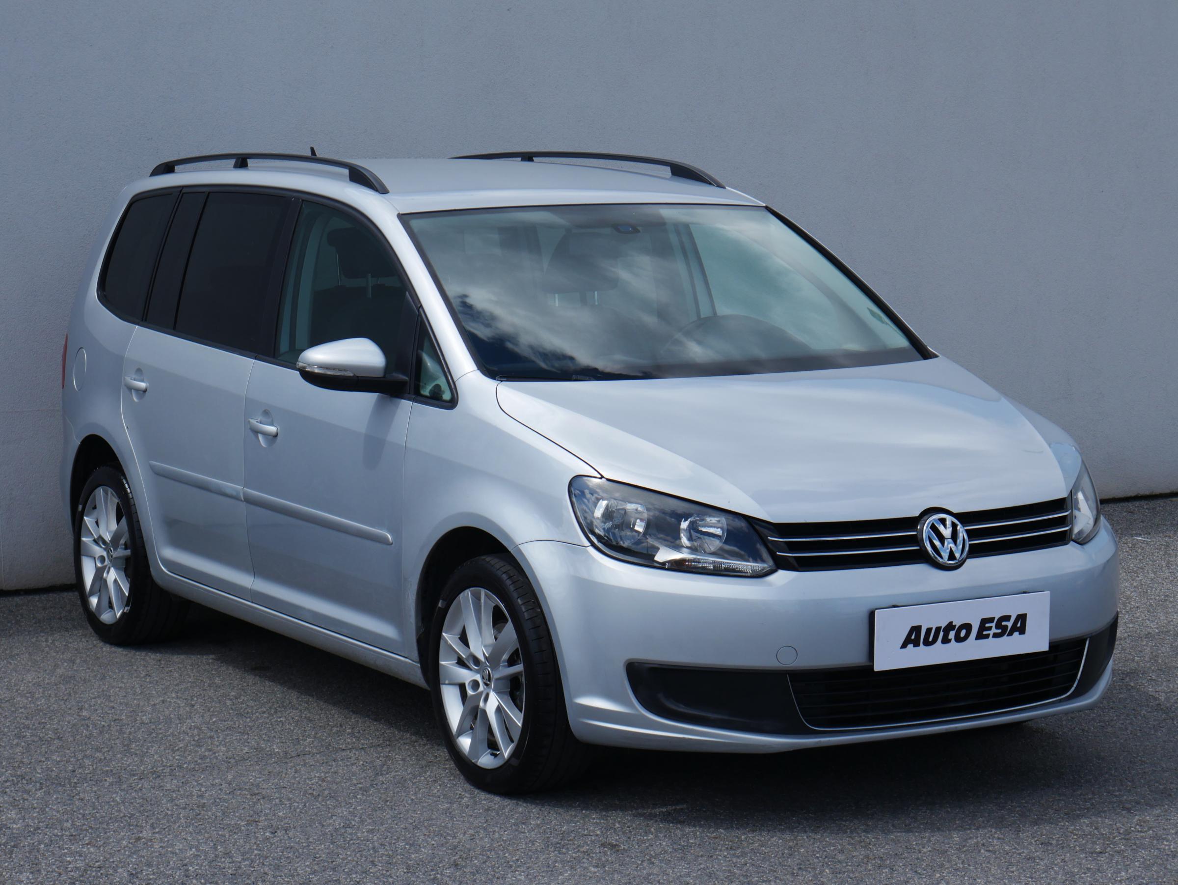 Volkswagen Touran, 2010 - celkový pohled