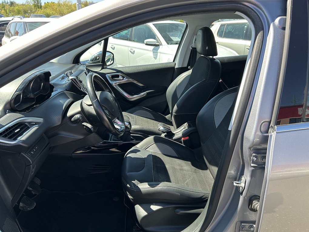 Peugeot 2008 1.2PT Allure