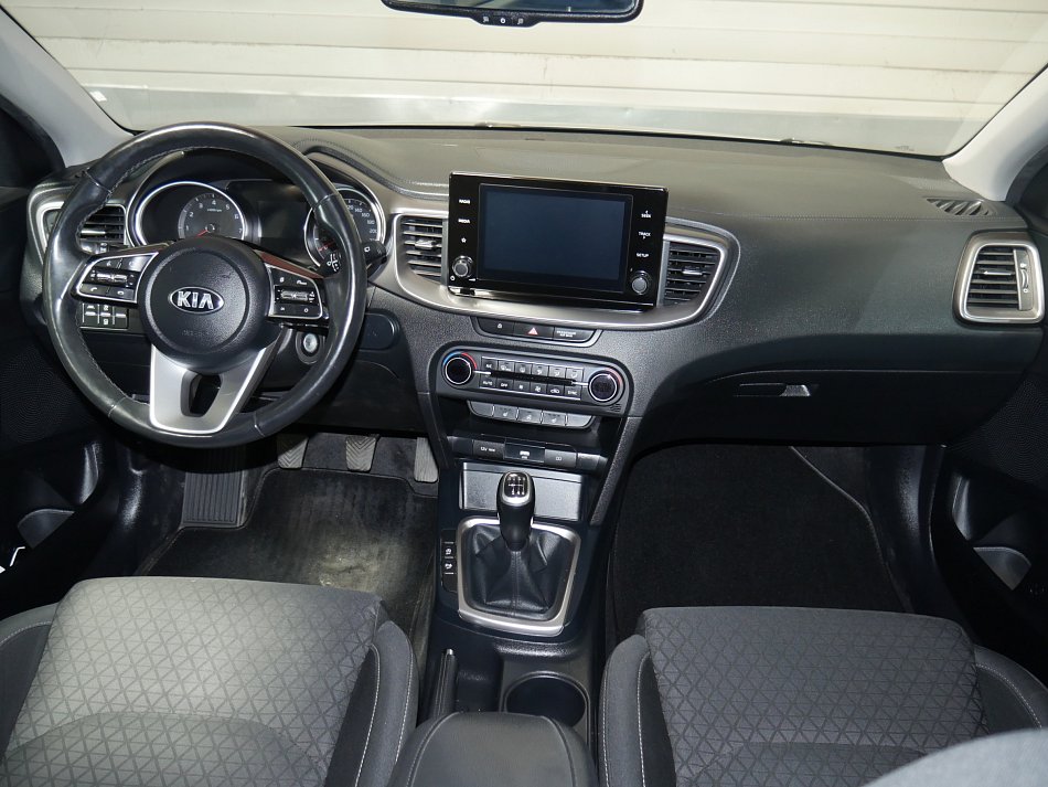 Kia Ceed 1.5 T-GDi Exclusive