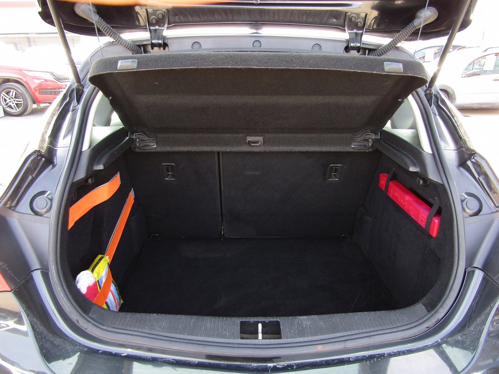 Opel Astra 1.4T 