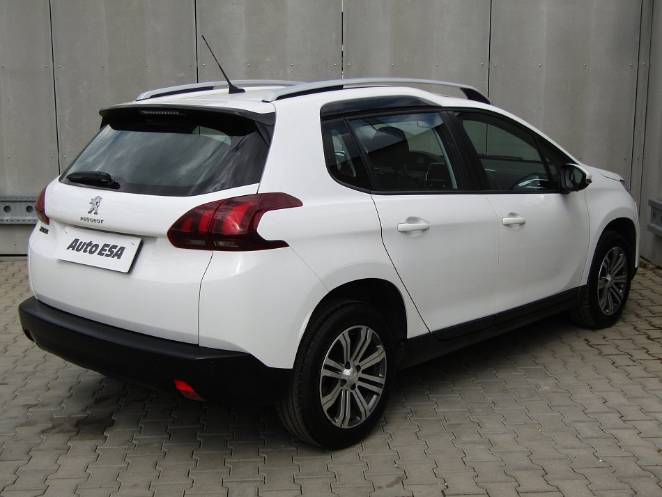 Peugeot 2008 1.2 PT 