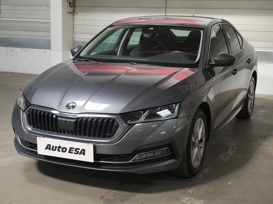 Škoda Octavia IV 1.5 TSI 