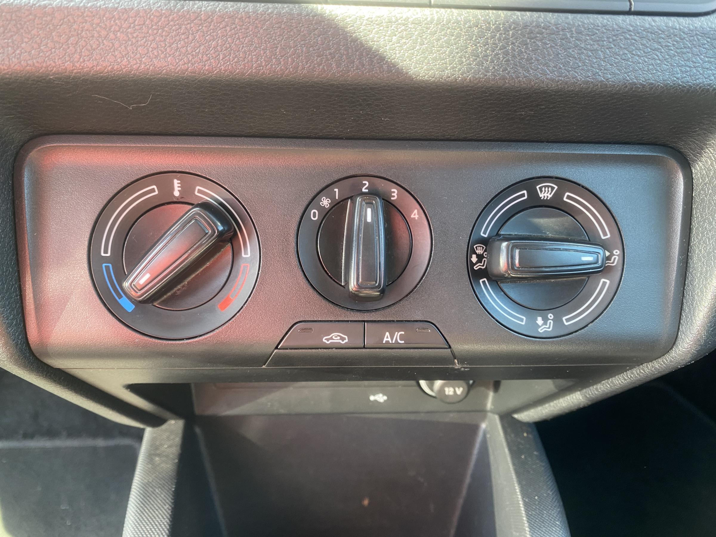 Škoda Fabia III, 2019 - pohled č. 16