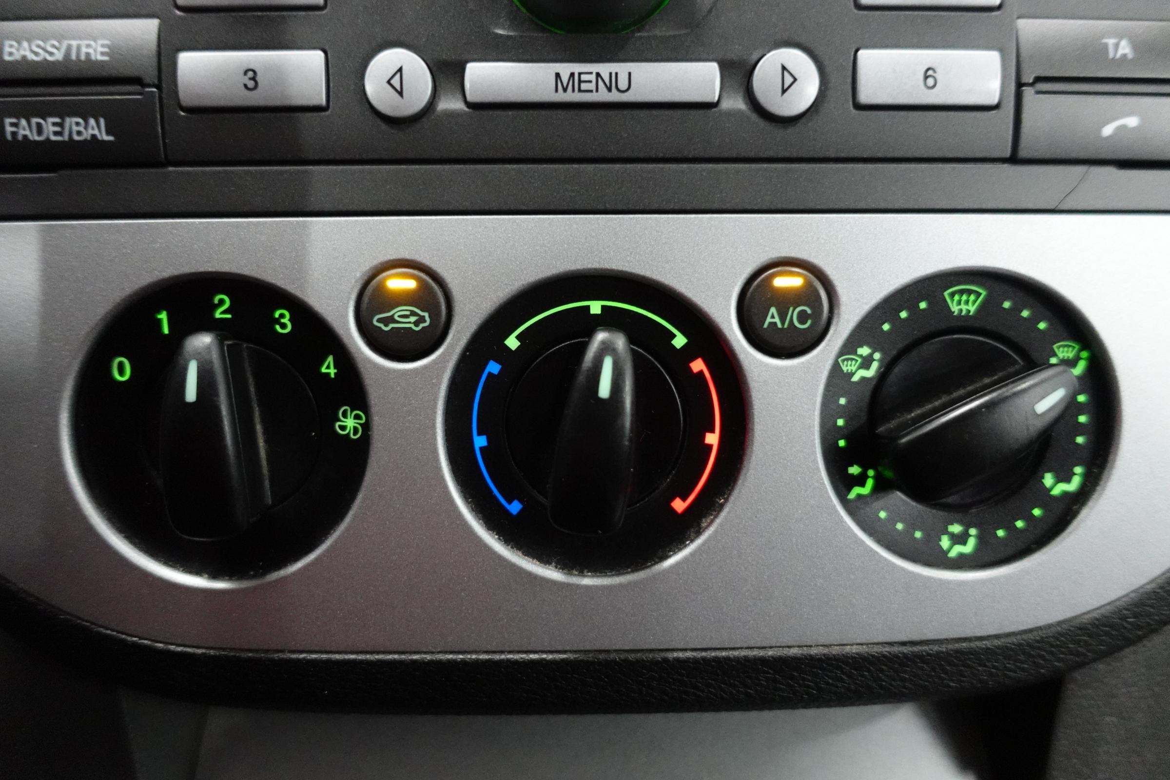 Ford C-MAX, 2007 - pohled č. 17