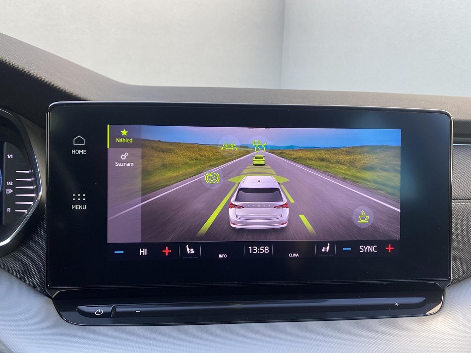 Škoda Octavia IV 1.5 e-TEC Style