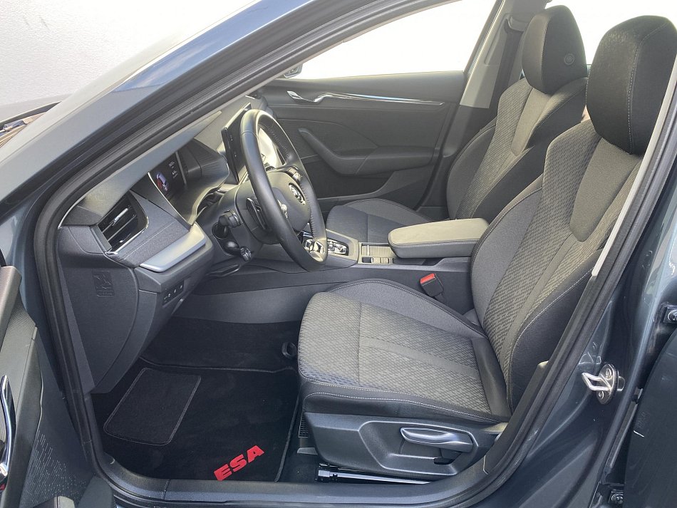 Škoda Octavia IV 1.5 e-TEC Style