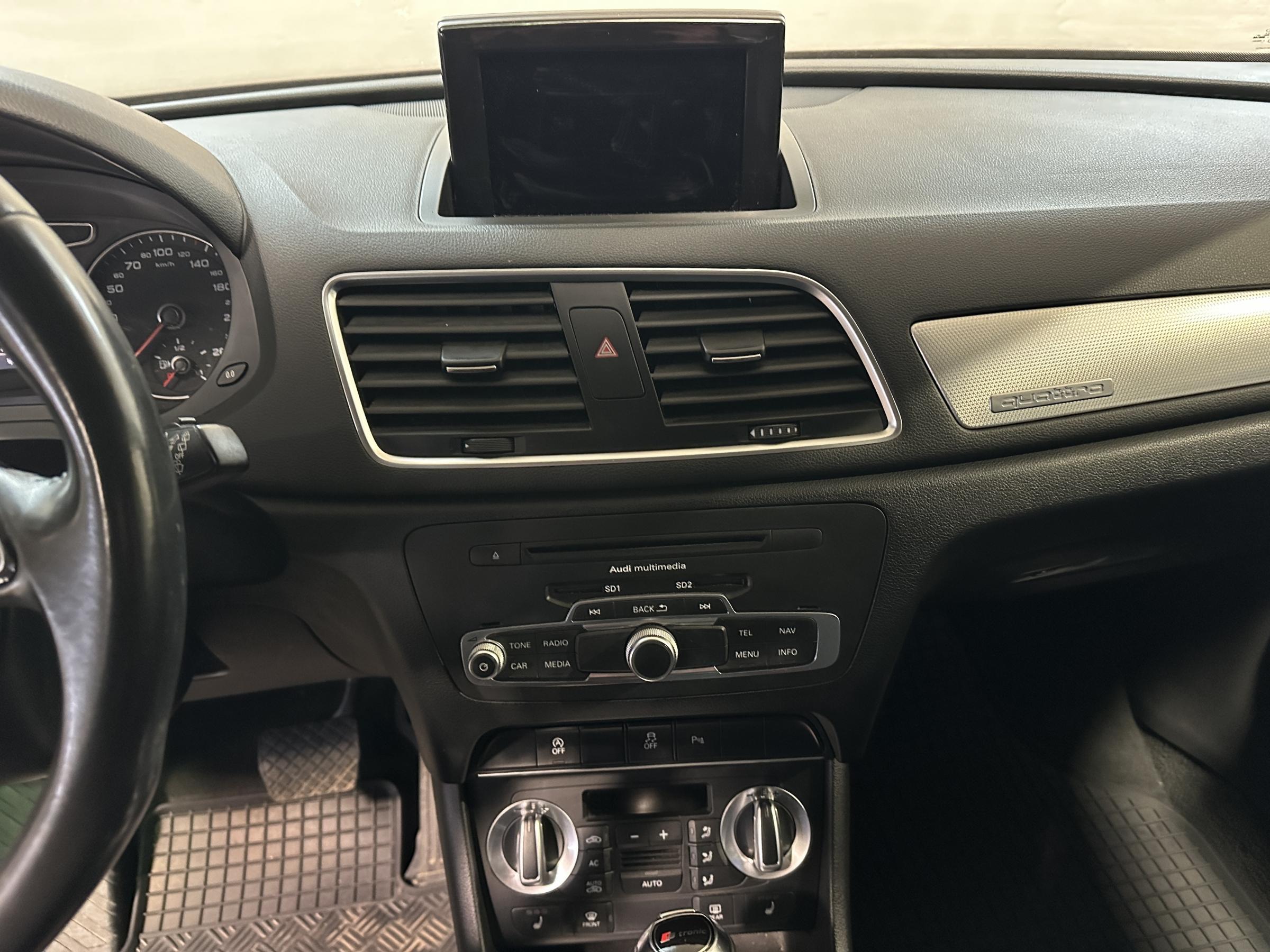 Audi Q3, 2012 - pohled č. 14