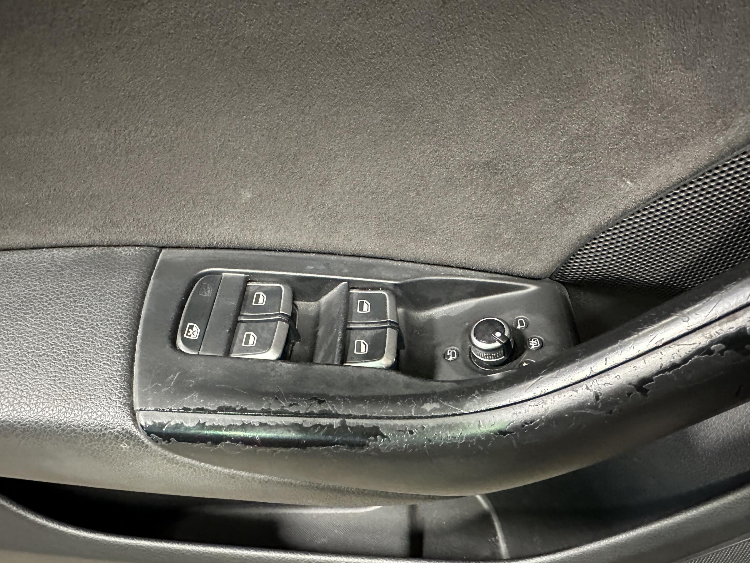 Audi Q3, 2012 - pohled č. 21