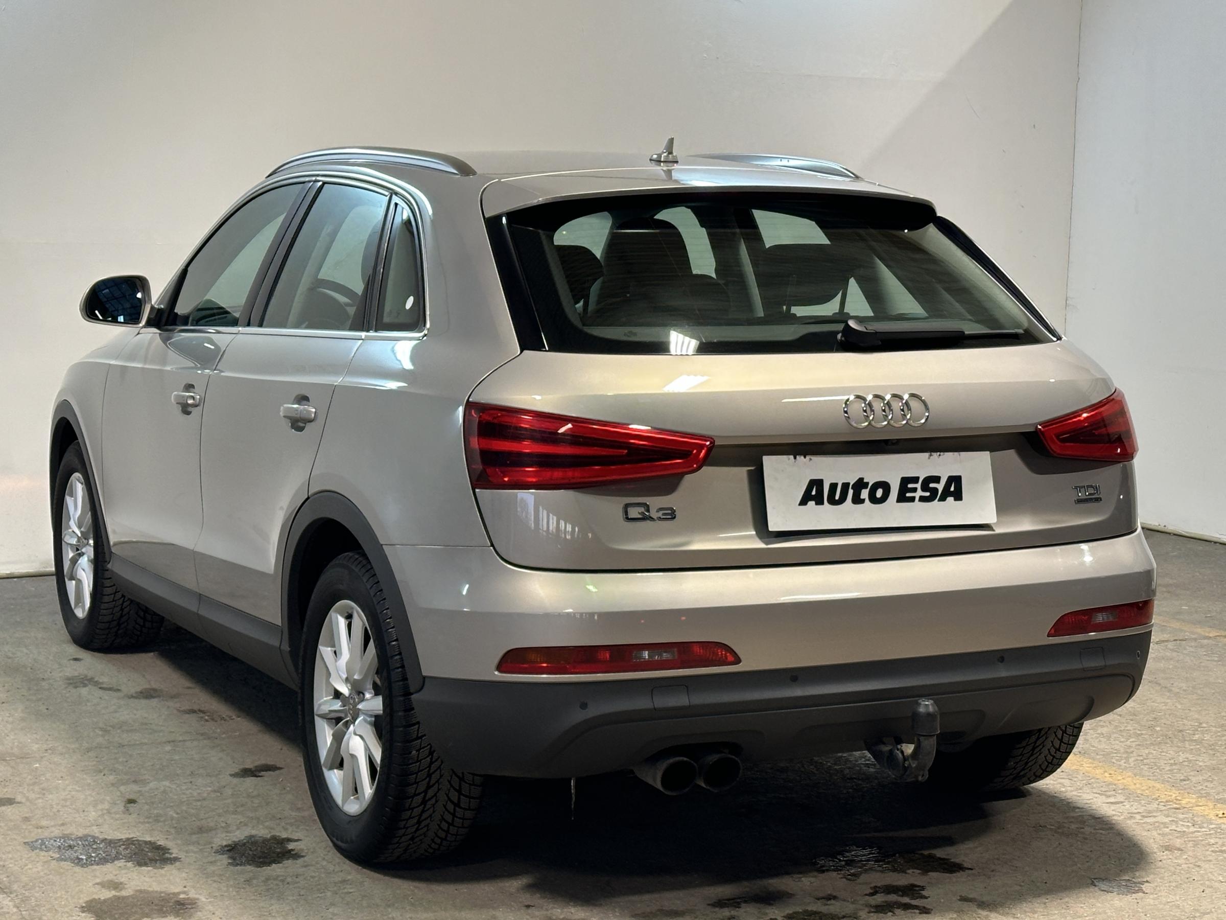 Audi Q3, 2012 - pohled č. 4