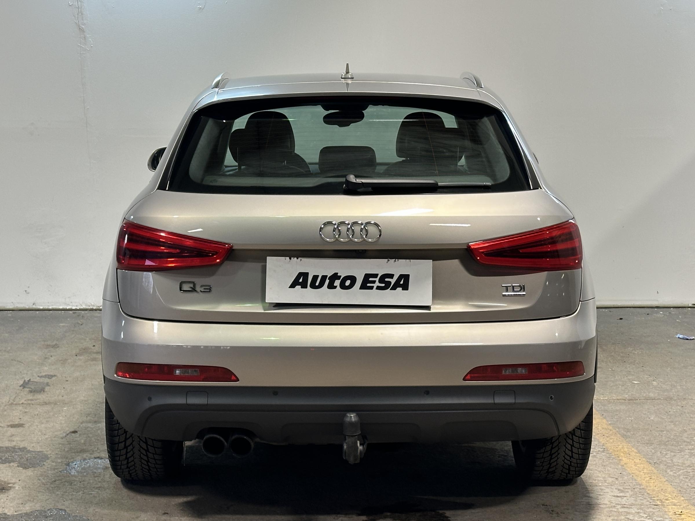 Audi Q3, 2012 - pohled č. 5