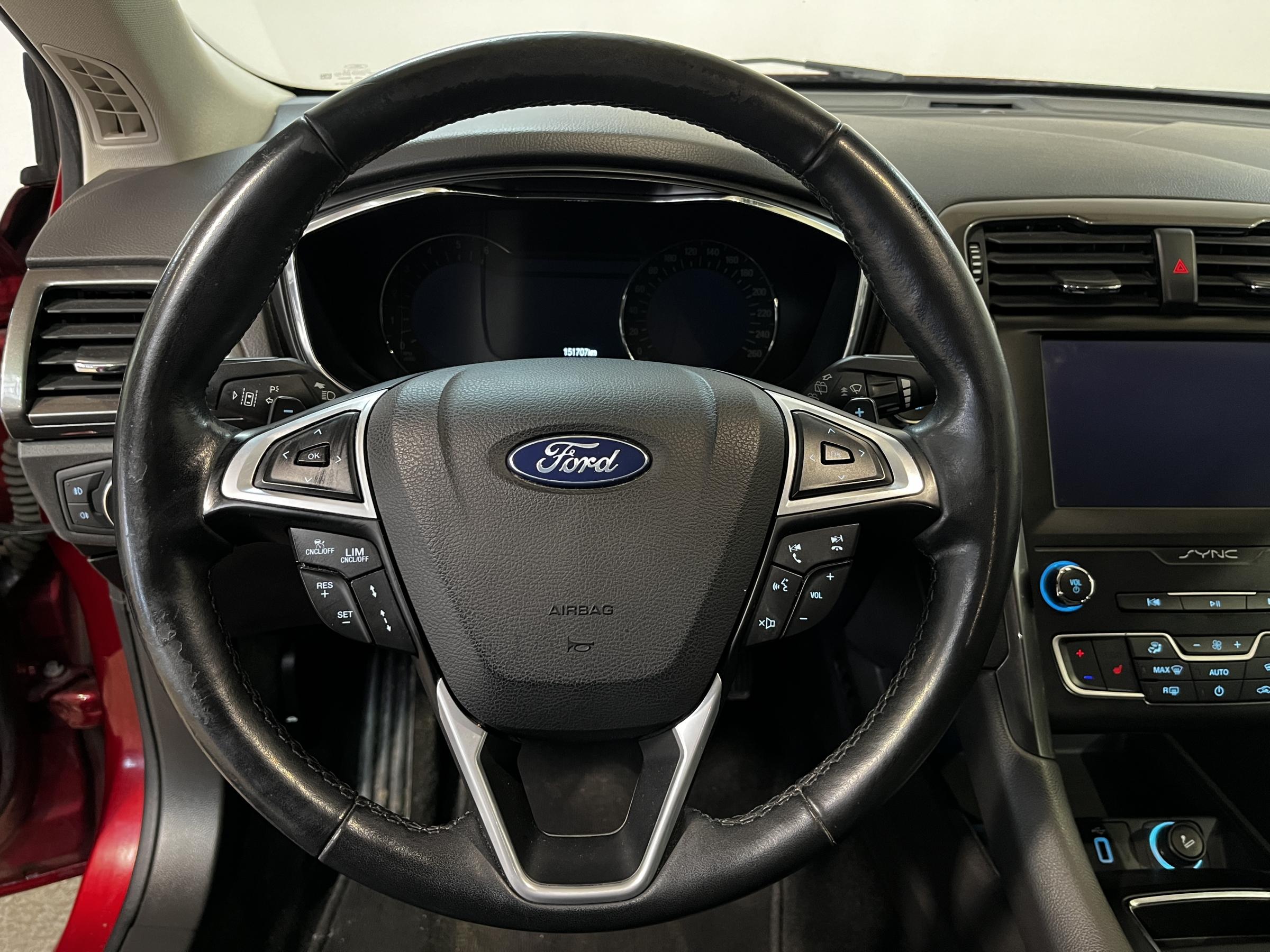 Ford Mondeo, 2019 - pohled č. 17