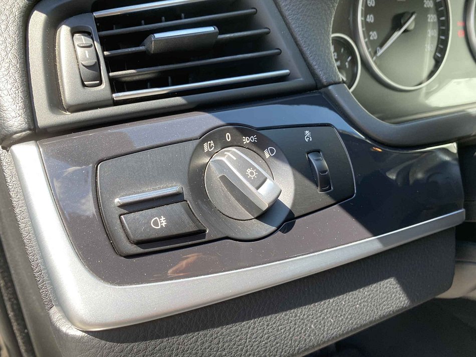 BMW Řada 5 2.0 D 