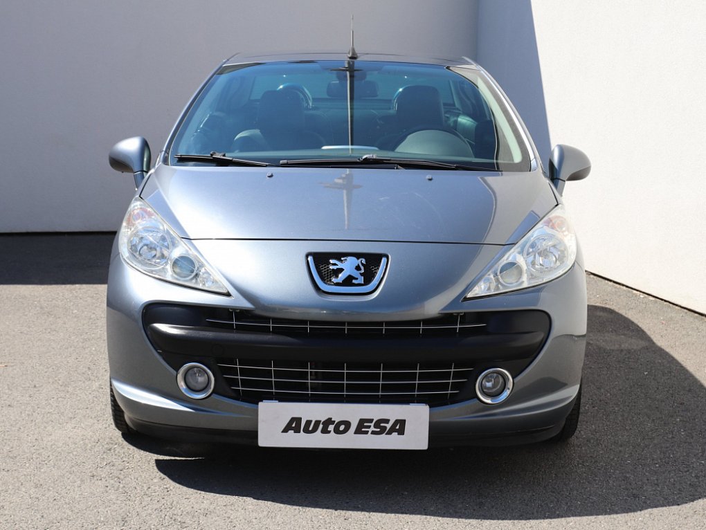 Peugeot 207 1.6 i 