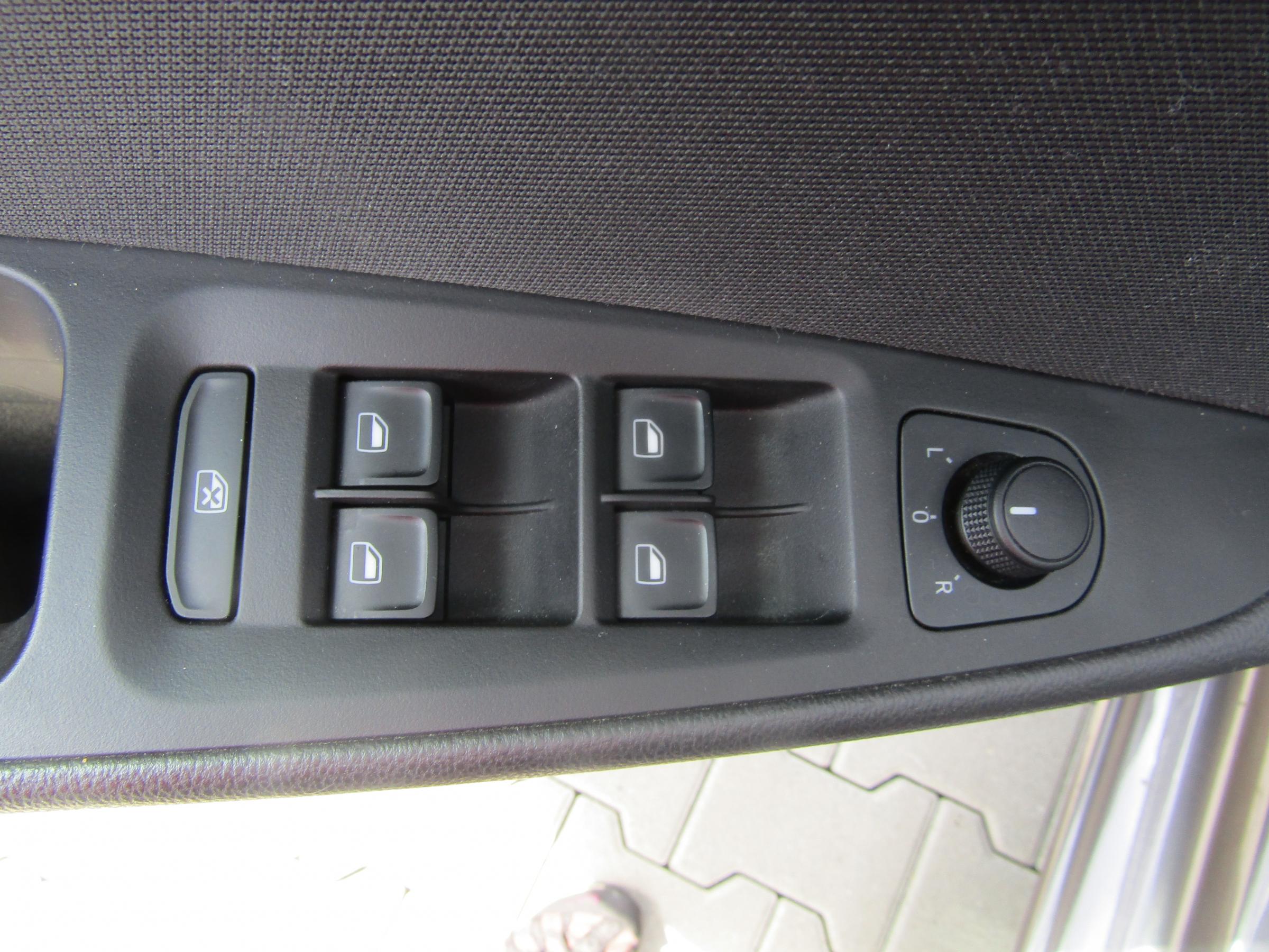 Seat Leon, 2014 - pohled č. 17