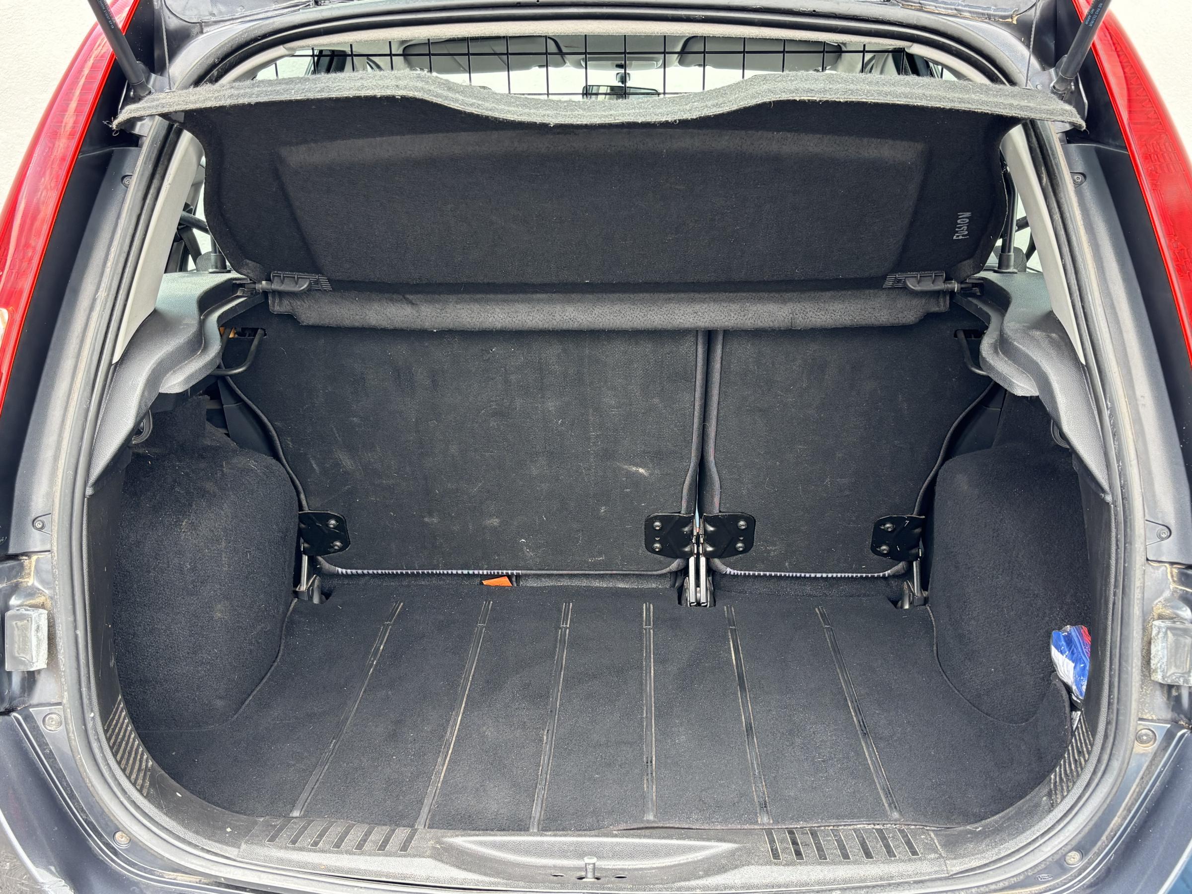 Ford Fusion, 2008 - pohled č. 8