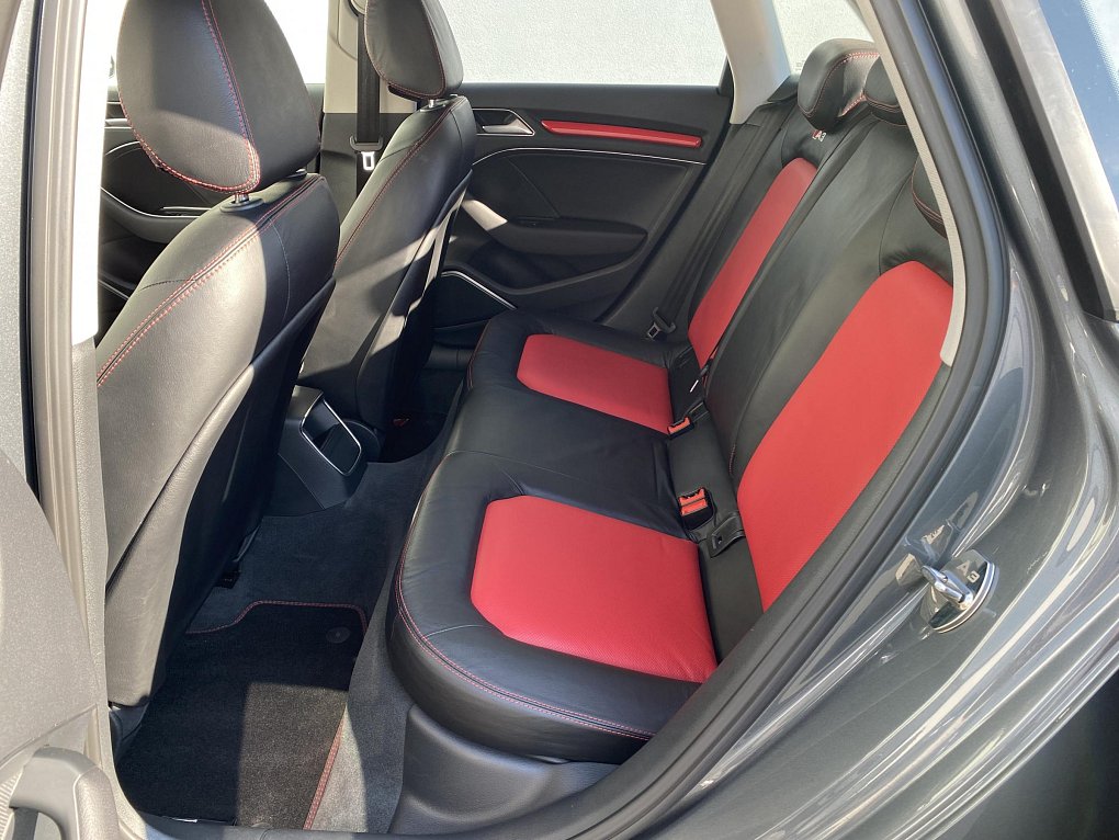 Audi A3 1.6TDi S-line