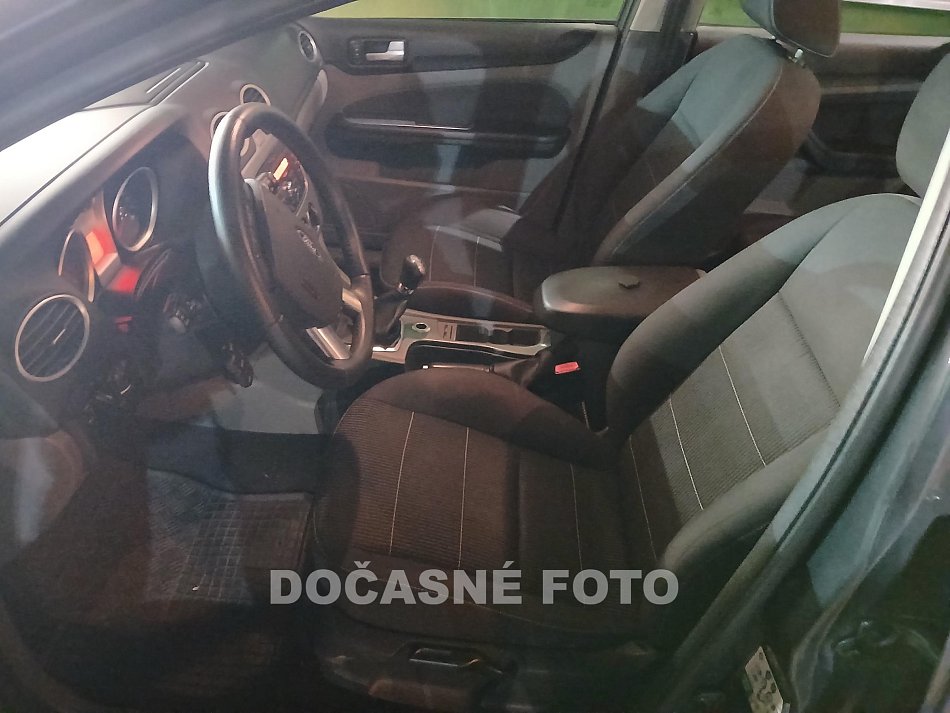 Ford Focus 1.6 i 