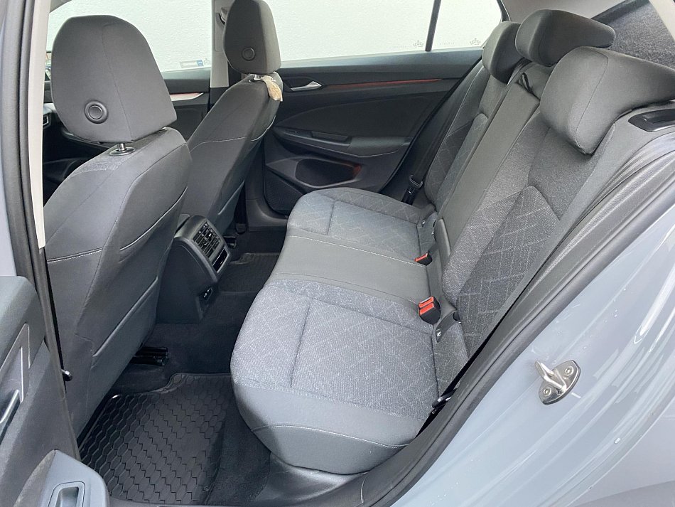 Volkswagen Golf 1.0 TSi Life