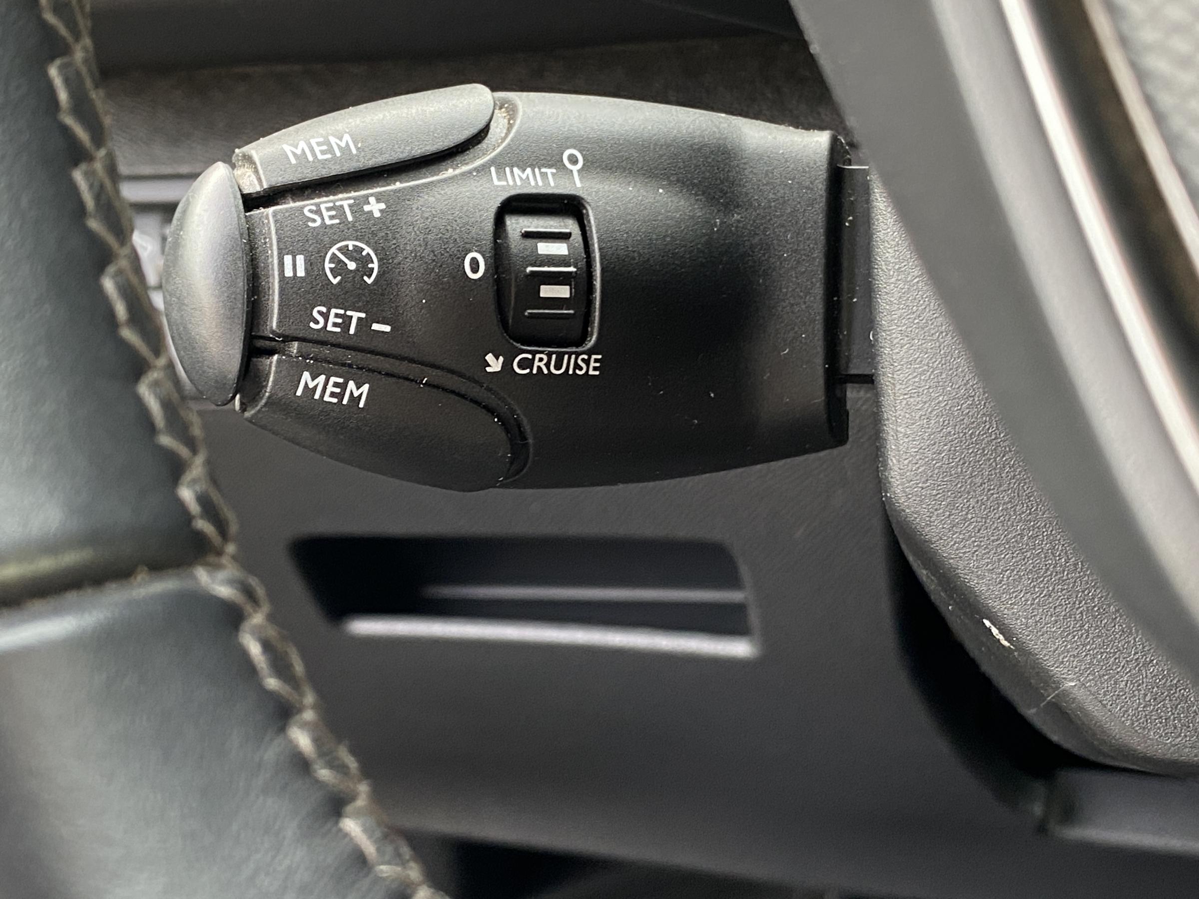 Peugeot 3008, 2018 - pohled č. 13