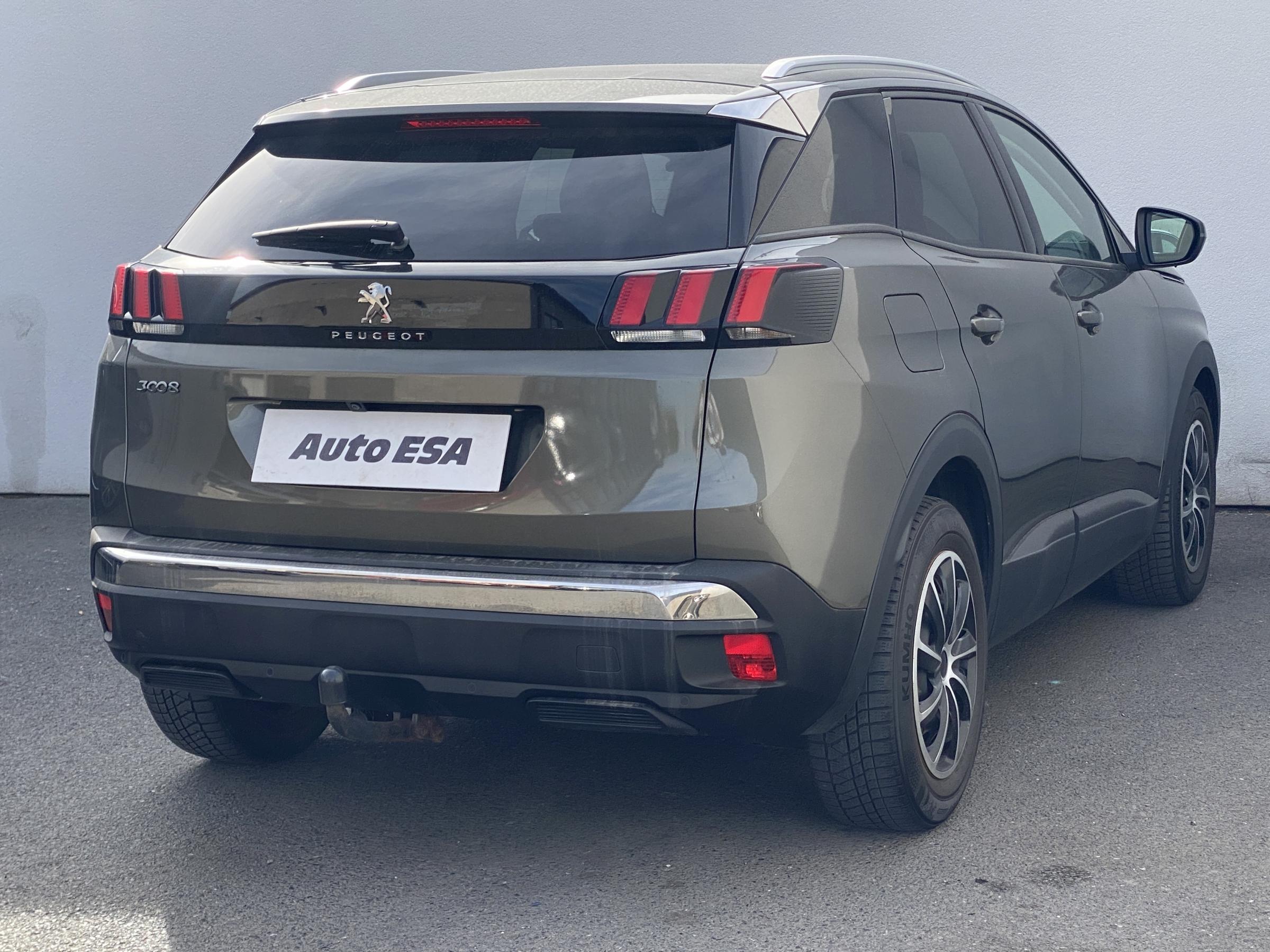 Peugeot 3008, 2018 - pohled č. 4
