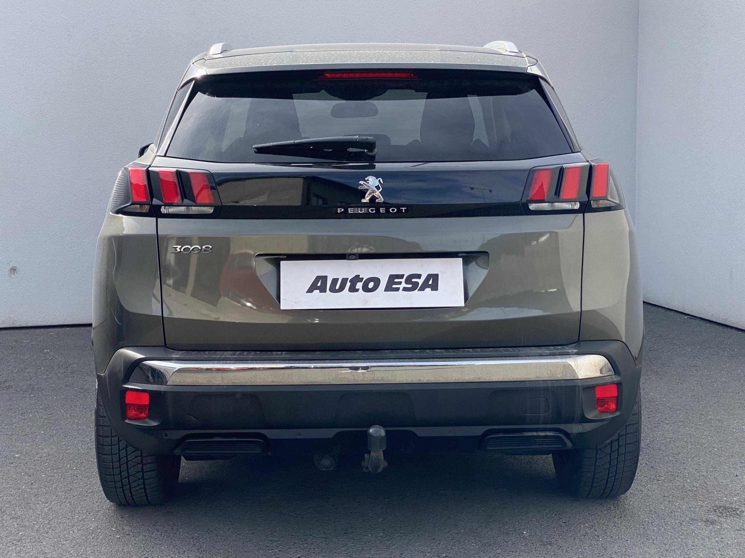 Peugeot 3008, 2018 - pohled č. 5