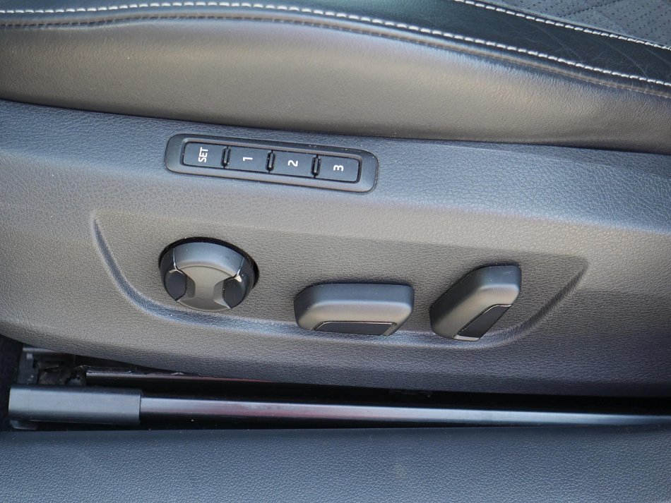 Škoda Superb III 2.0TDI Ambition