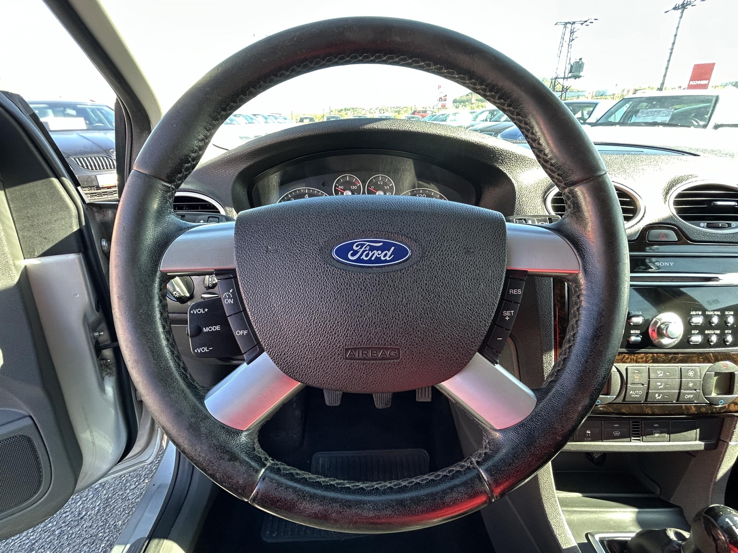 Ford Focus, 2005 - pohled č. 12