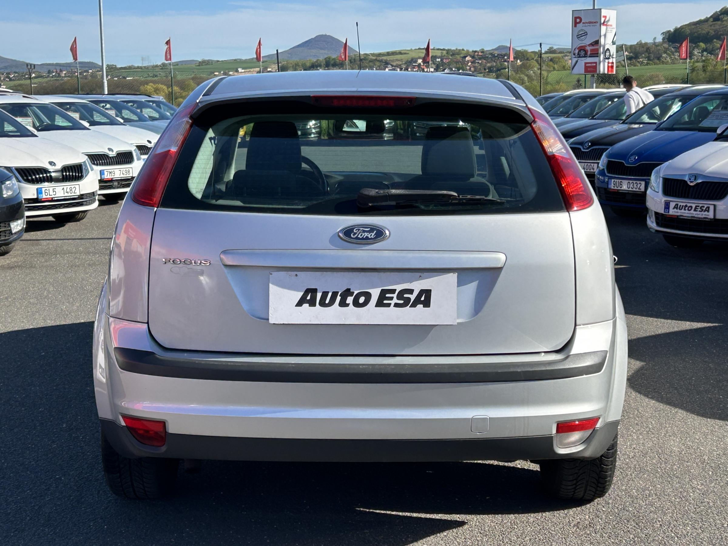 Ford Focus, 2005 - pohled č. 5