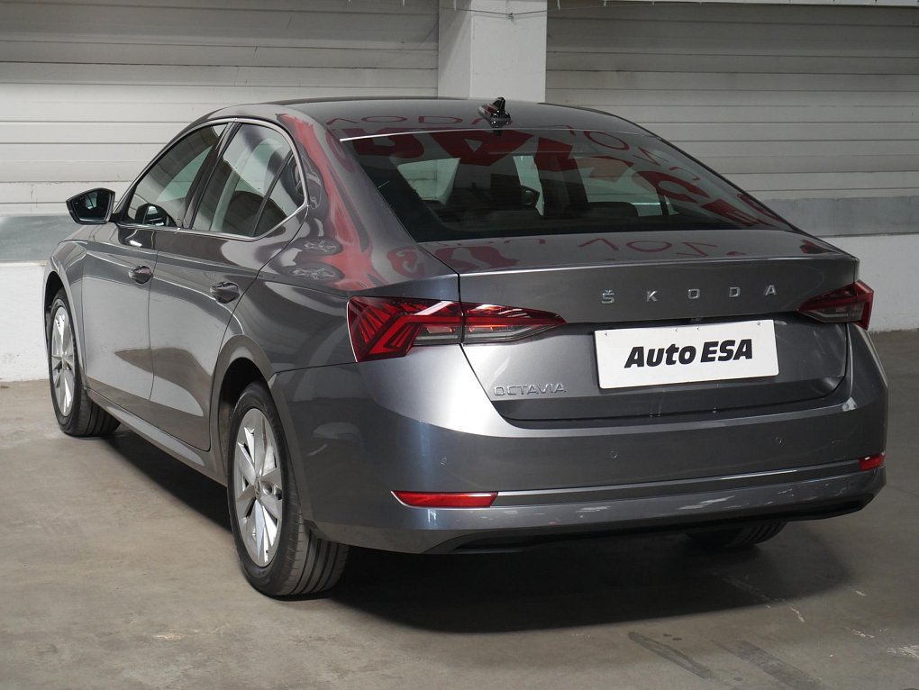 Škoda Octavia IV 1.5TSI 