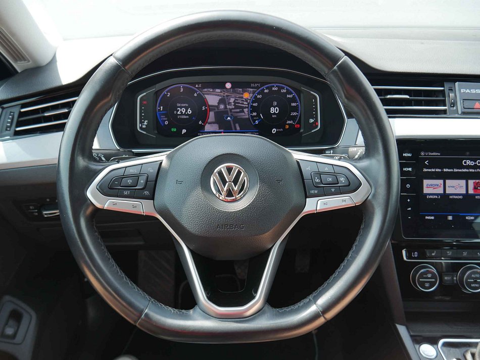 Volkswagen Passat 2.0TDi Business