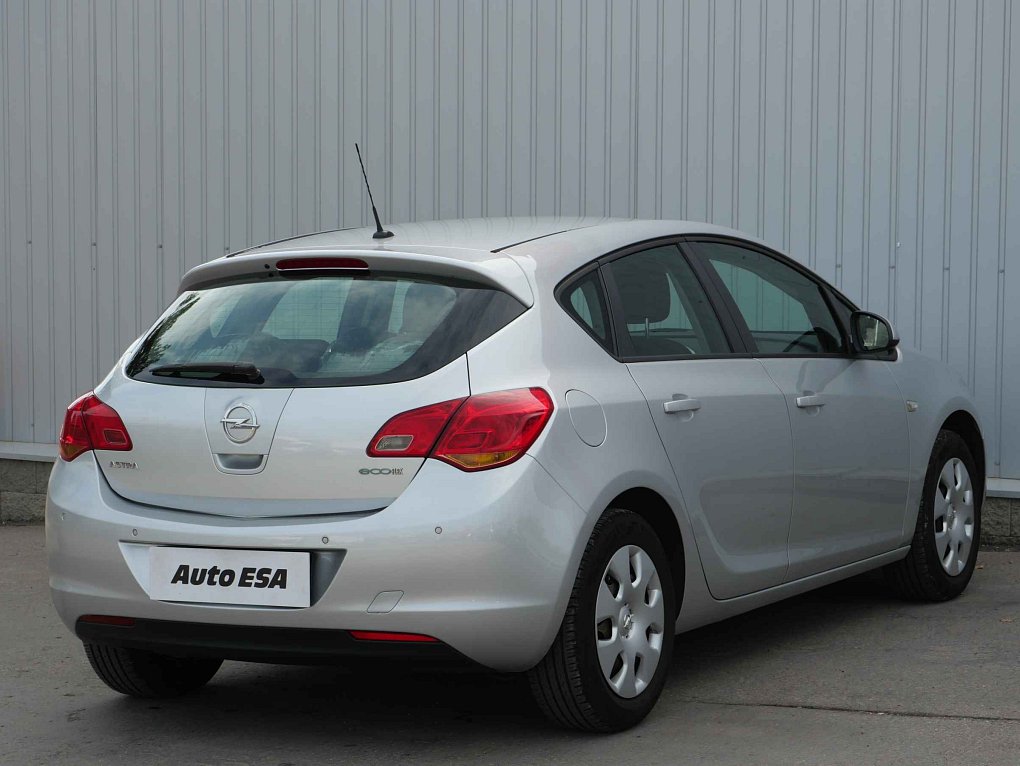 Opel Astra 1.4 i 