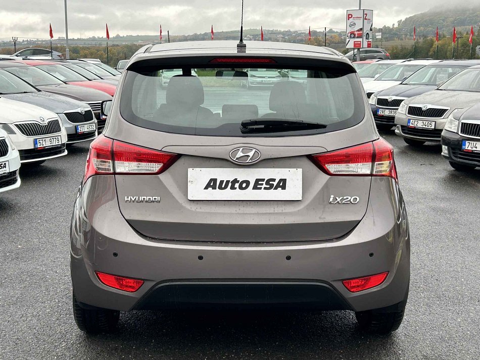 Hyundai Ix20 1.4 CVVT 