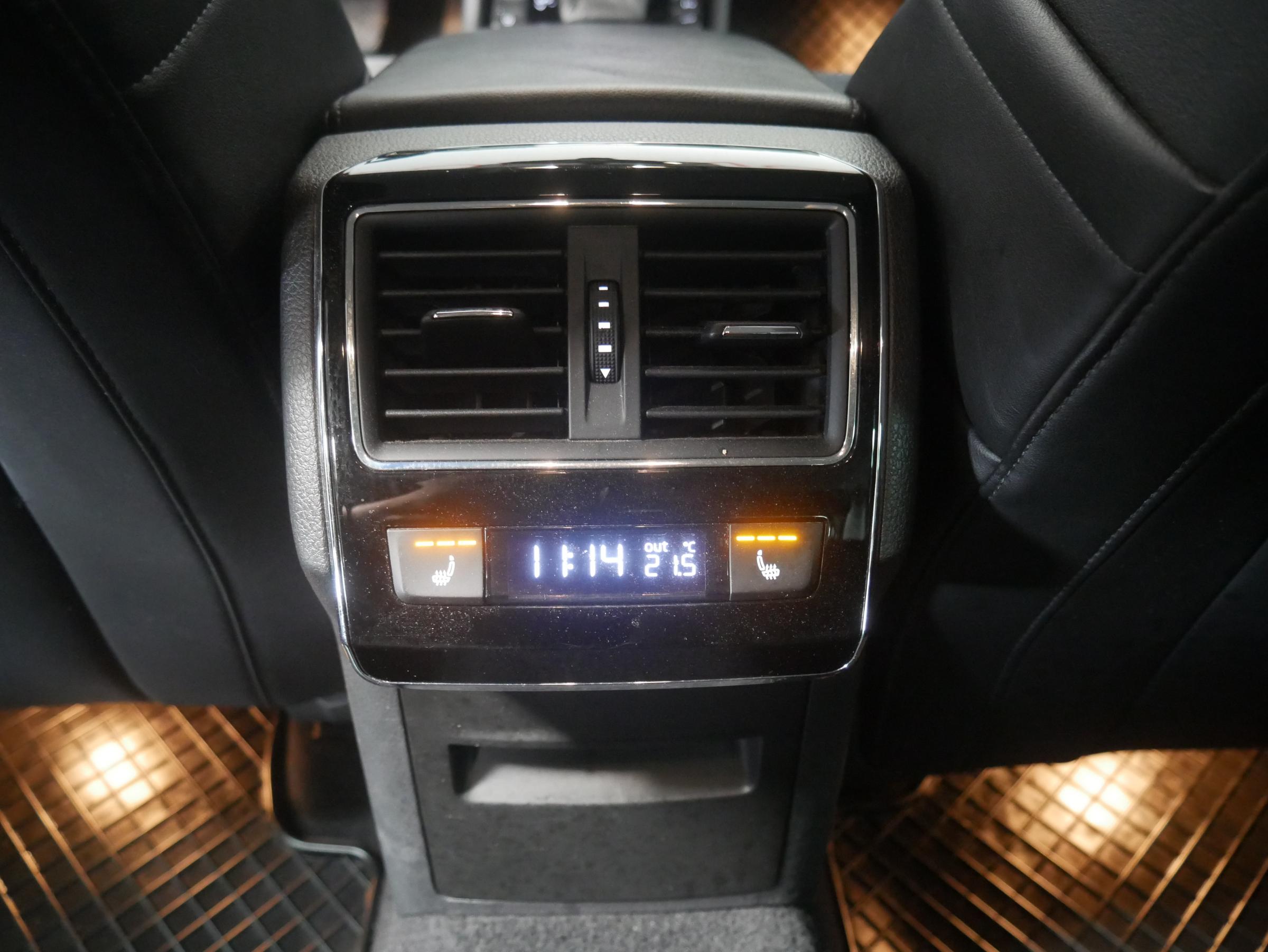 Škoda Superb III, 2016 - pohled č. 26