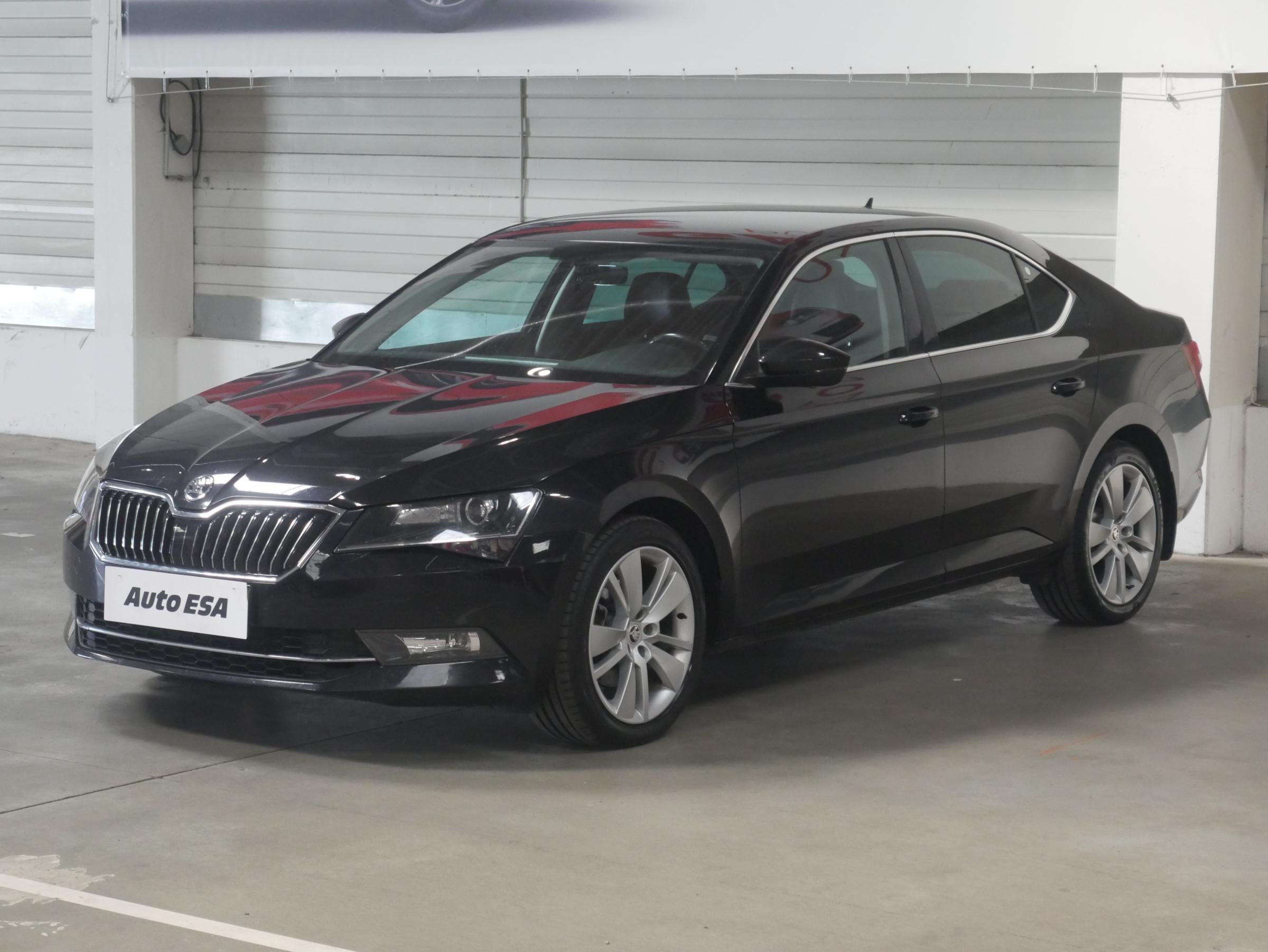 Škoda Superb III, 2016 - pohled č. 3