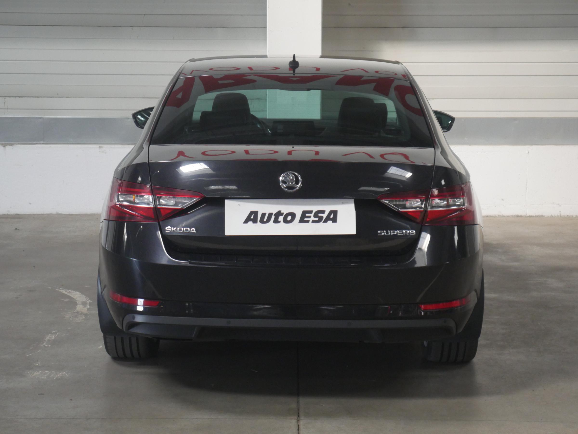 Škoda Superb III, 2016 - pohled č. 5